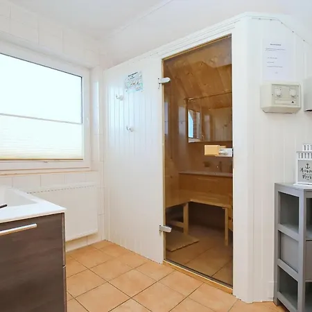 Apartment Luisa 3 *